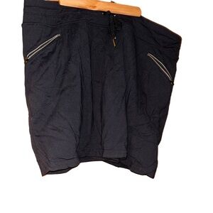 Athleta black zip pockets black skort tennis golf activewear size XL